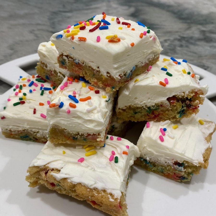 Quarantine Recipes: Frosted Sugar Cookie Bars
